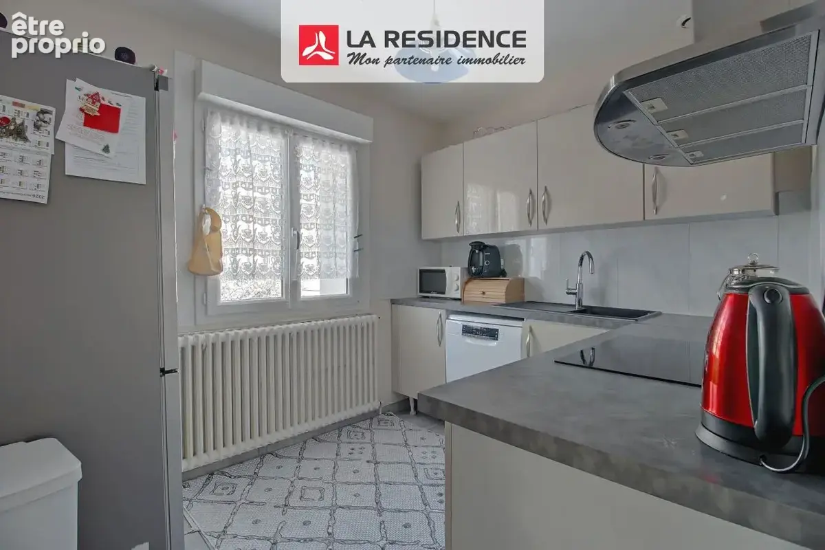 Maison 88 m² à Saint-Etienne-Du-Rouvray  - photo 2
