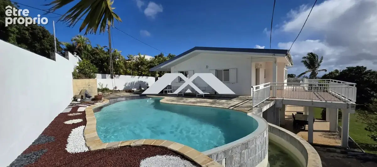 Maison 5 pièces 172 m² à vendre à Saint-Denis (97400) - photo 2