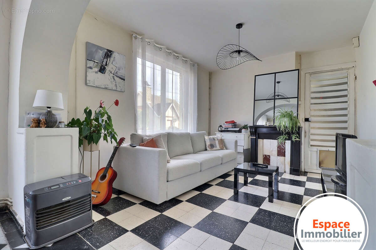 Appartement à MARCQ-EN-OSTREVENT