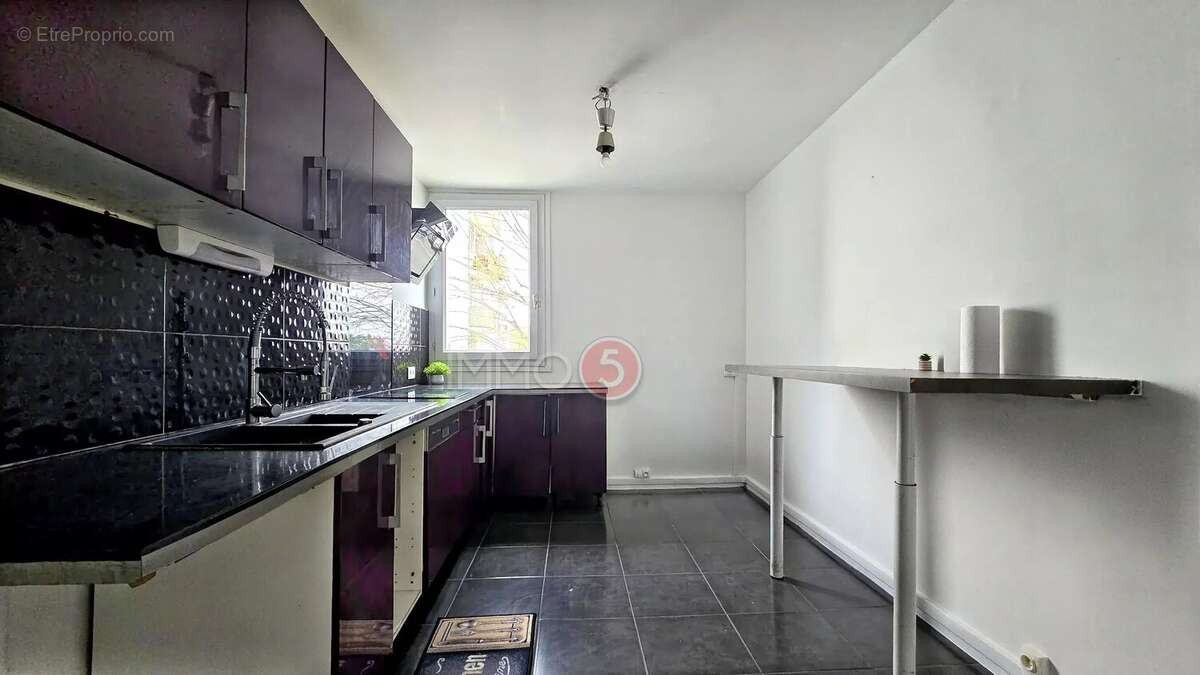 Appartement à LE RAINCY