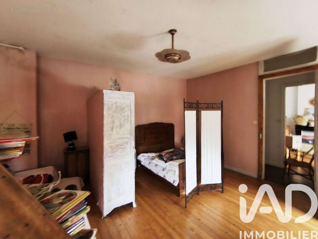 Maison 221 m² à Hirson  - photo 9
