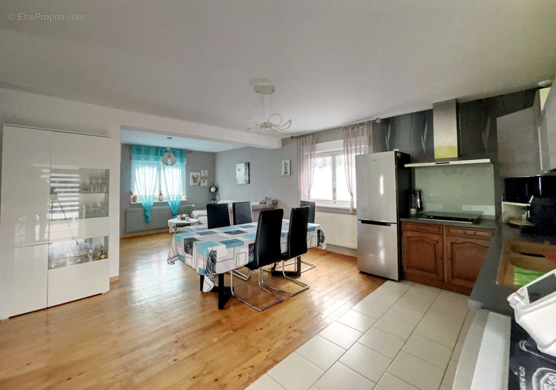 Maison à NIEDERBRONN-LES-BAINS