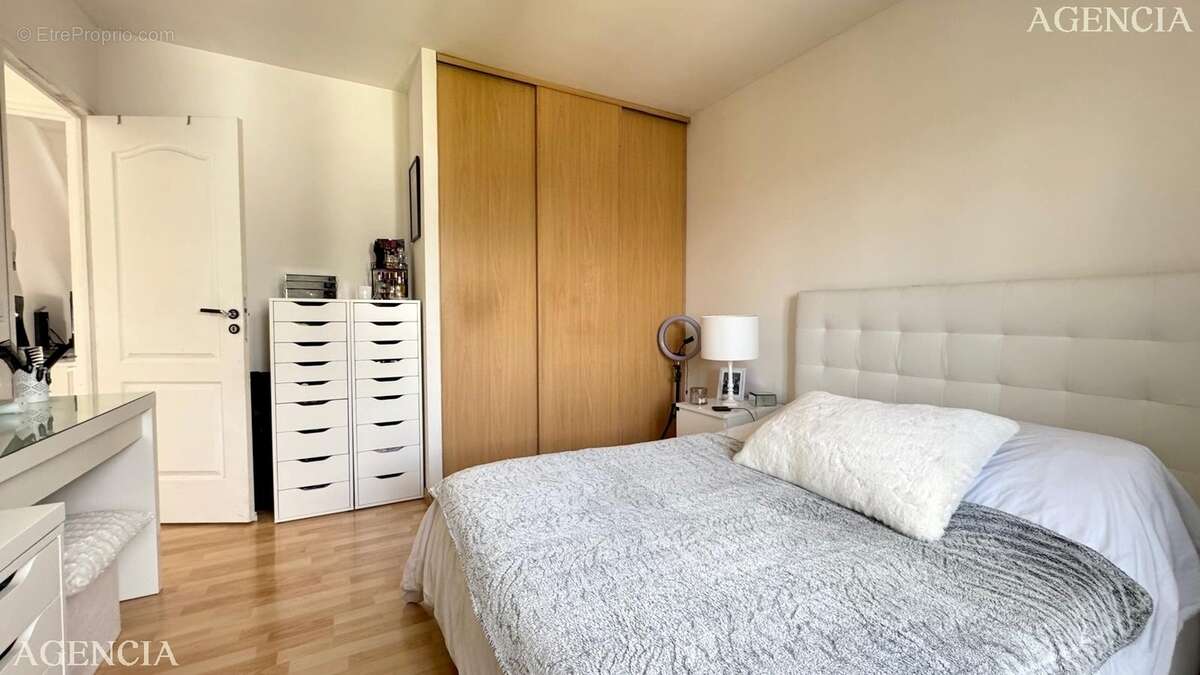 Maison à OZOIR-LA-FERRIERE