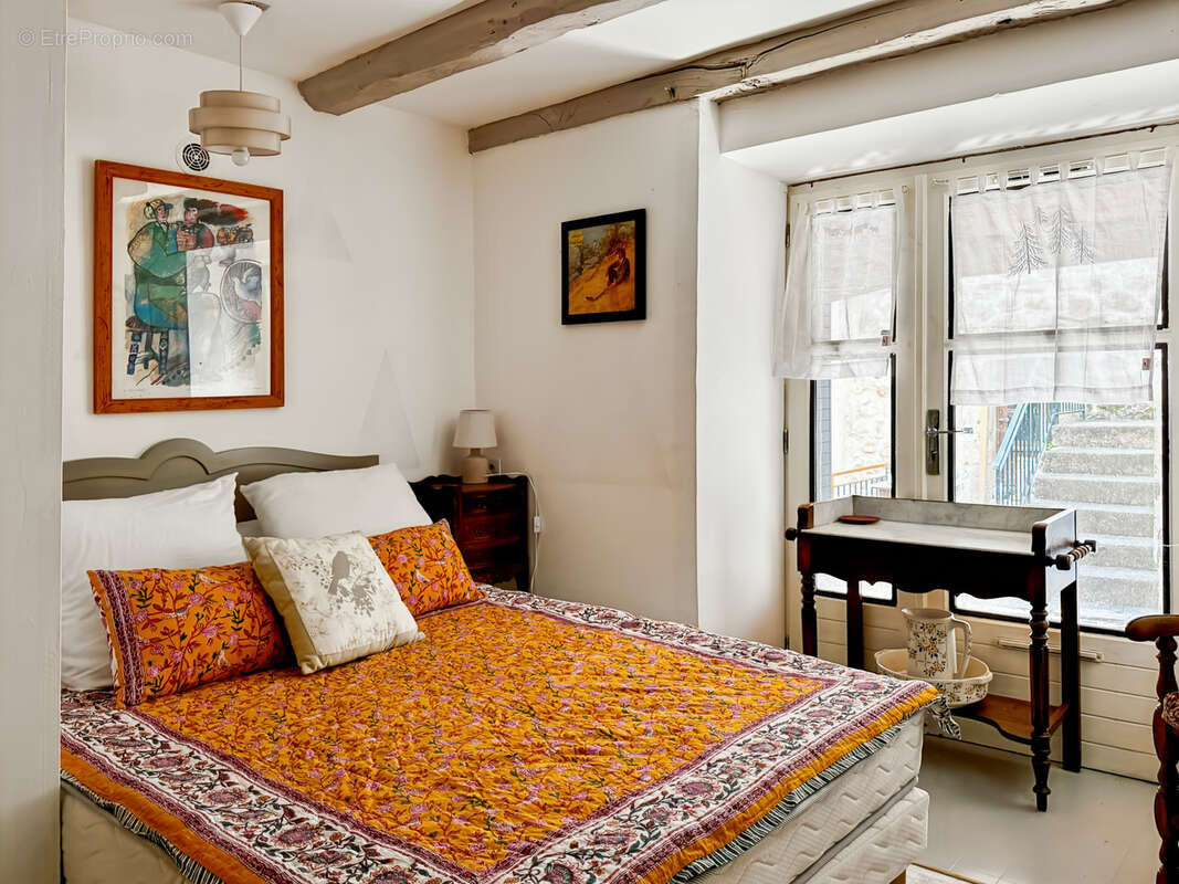 Maison à ANTRAIGUES-SUR-VOLANE