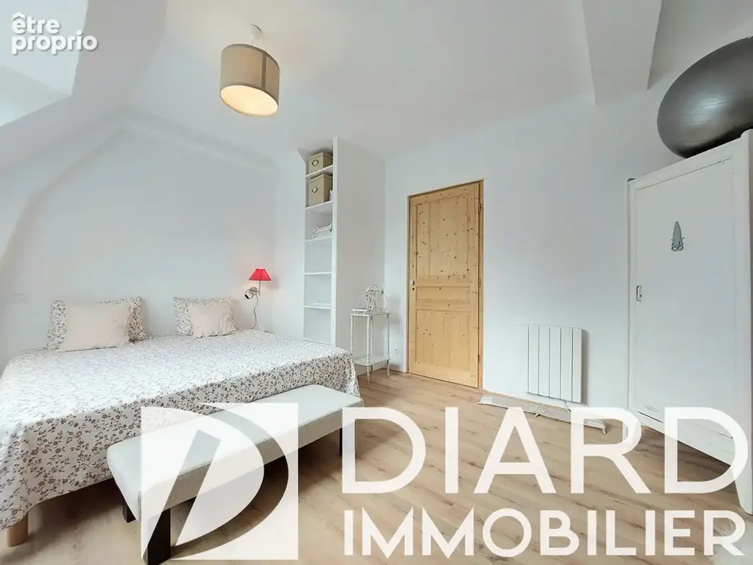 Longère pierres 167 m²  - 4 chambres - photo 10