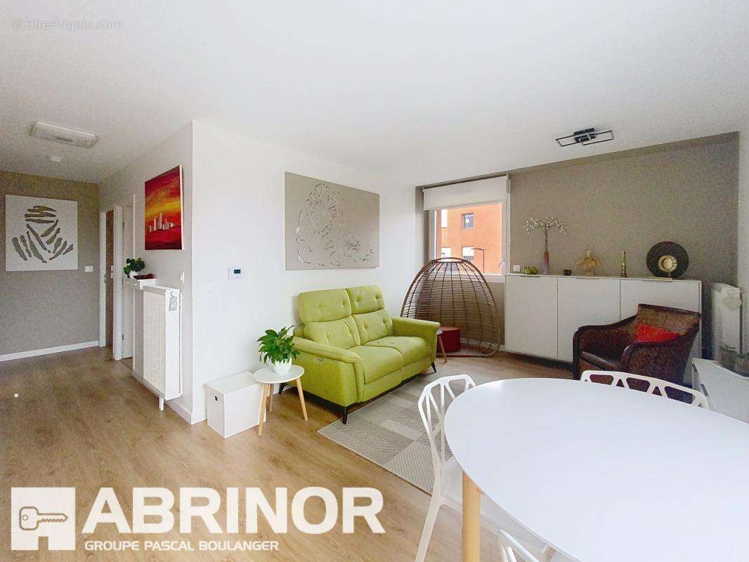 Appartement à WATTIGNIES