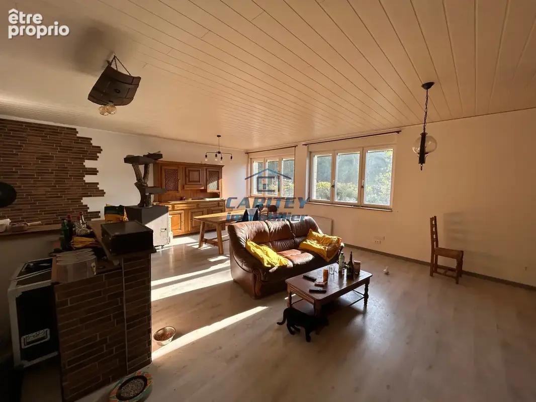 Maison de 147 m2 avec grand atelier et terrain de 10 ares 85 caCARITEY Immobilier vous présente cette belle o - photo 4