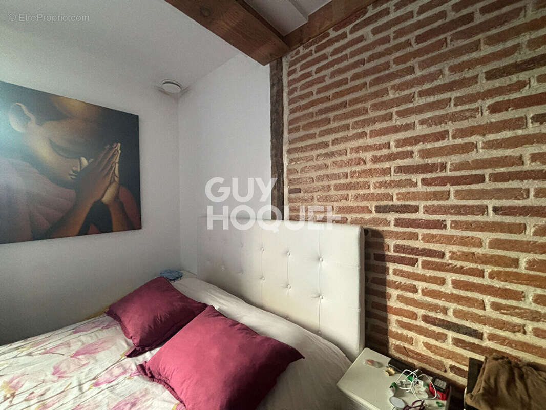 Commerce à ESCOURCE