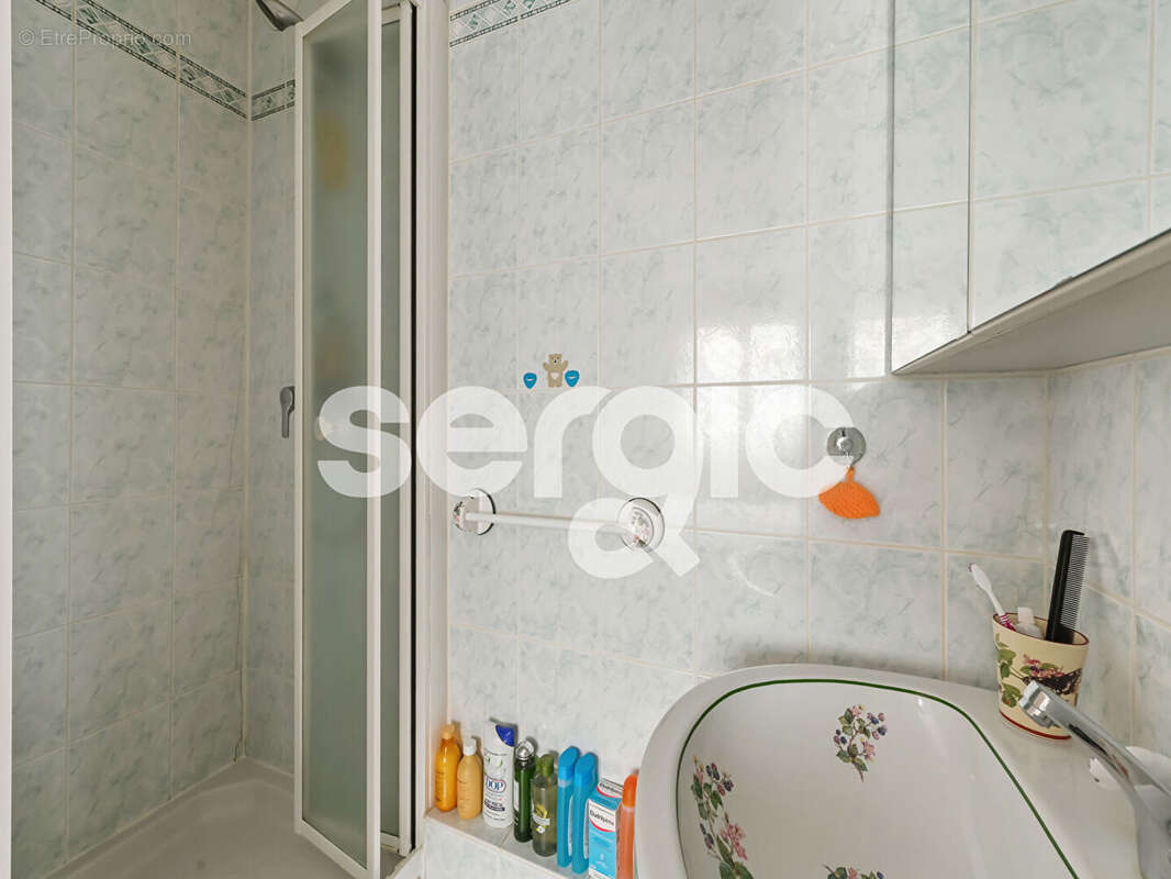 Appartement à NANTERRE