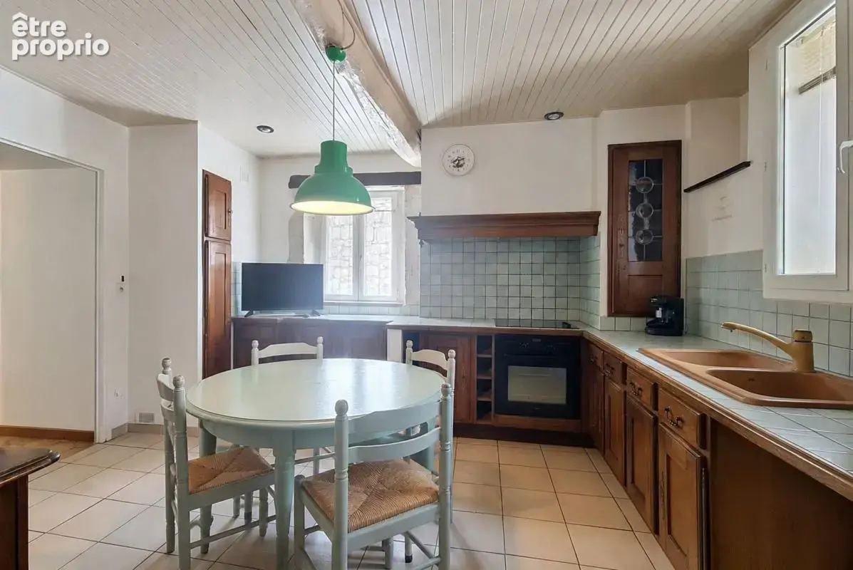 Maison de 223 m² avec vue dominante - photo 8