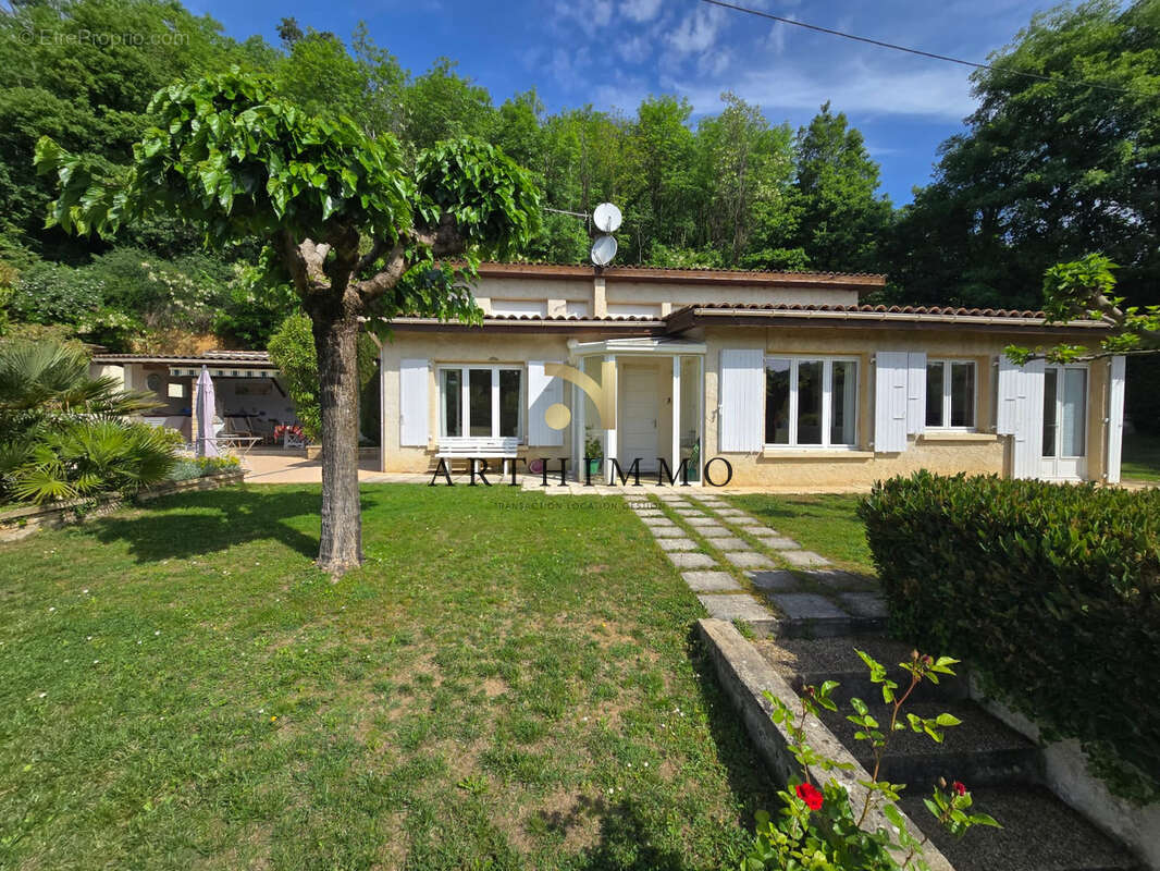Maison à GEYSSANS