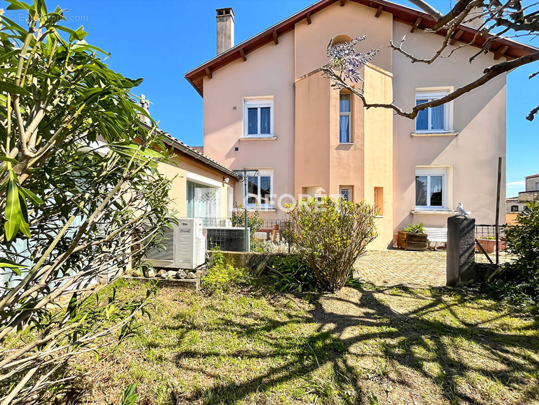 Maison à PORTES-LES-VALENCE