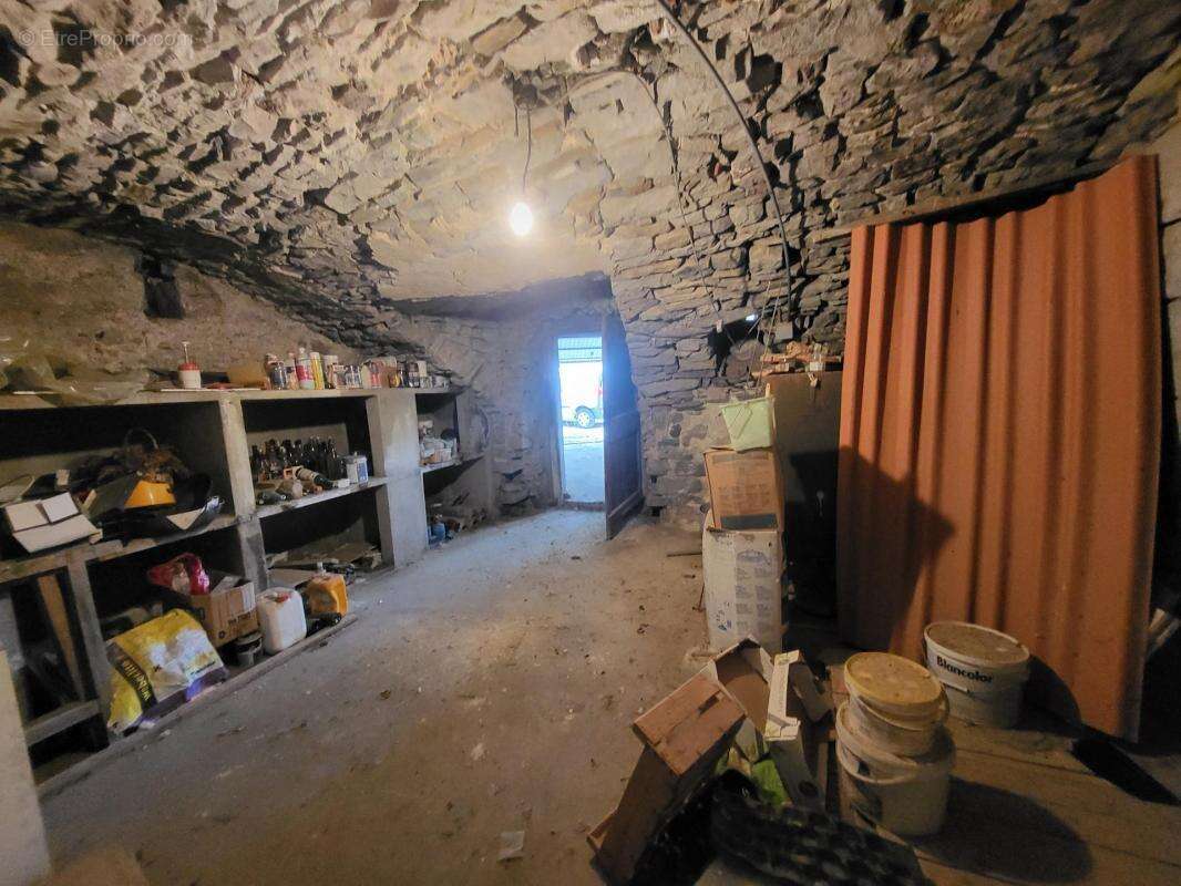 Appartement à SAINT-BRES