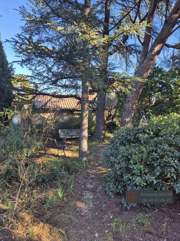 Maison à VILLENEUVE-LES-AVIGNON