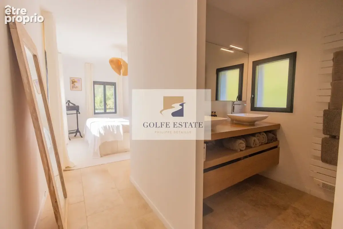 Villa rénovée, 3 chambres, piscine et vue mer - photo 17