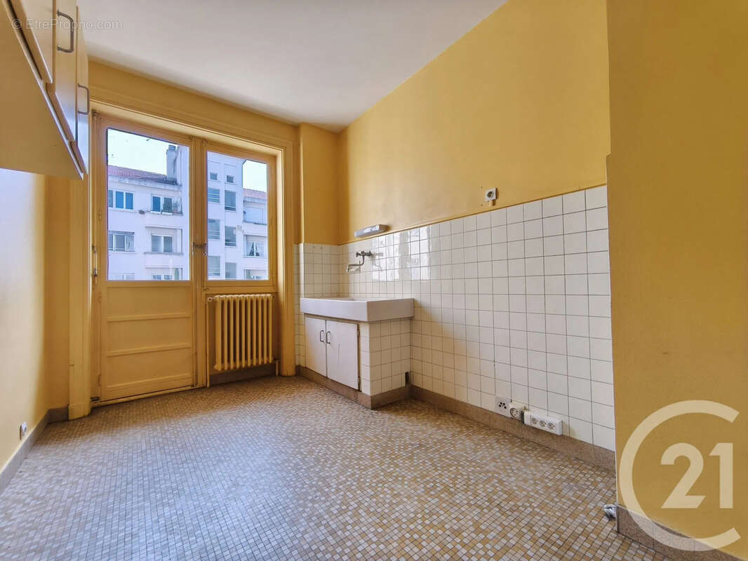 Appartement à LYON-3E