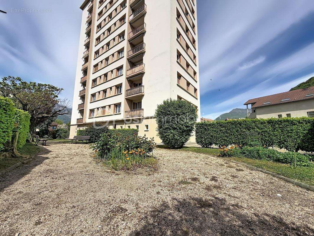 Appartement à SAINT-MARTIN-LE-VINOUX