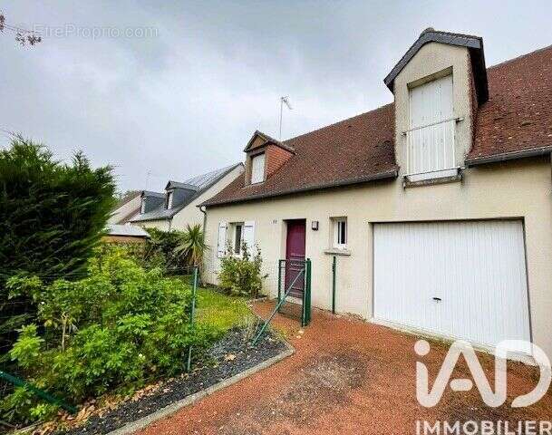 Photo 2 - Maison à MONTBAZON