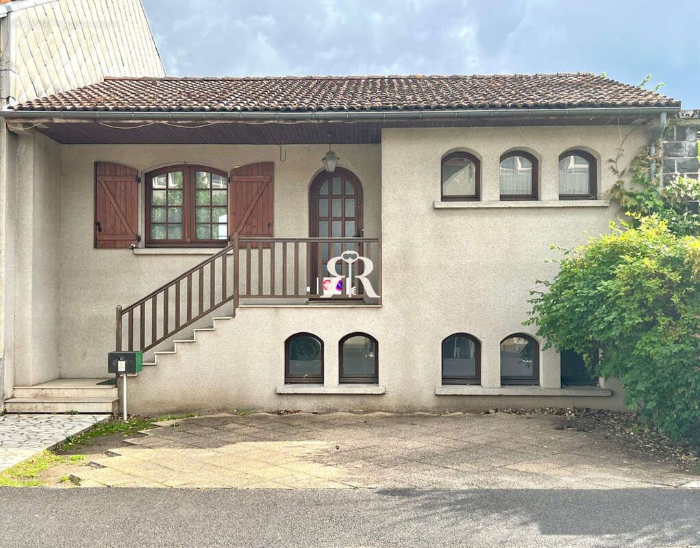 Maison à CLERMONT-FERRAND