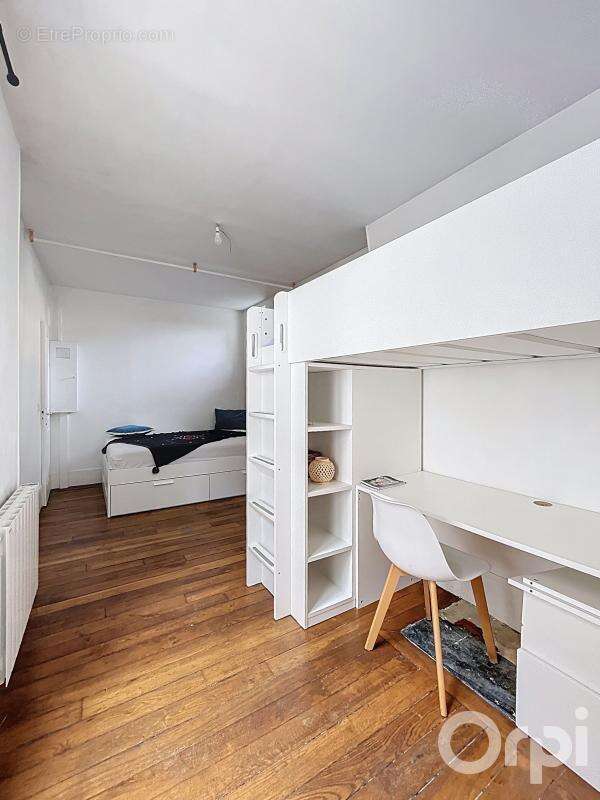 Appartement à PARIS-6E
