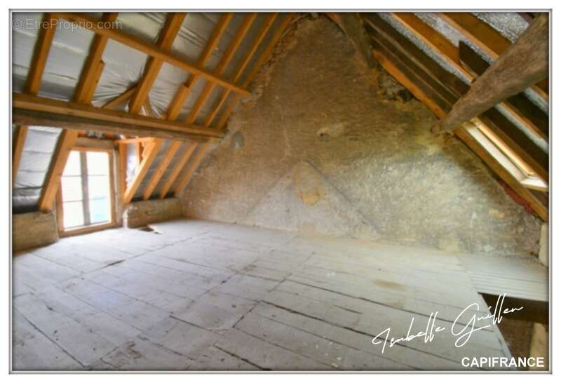 Maison à CULAN
