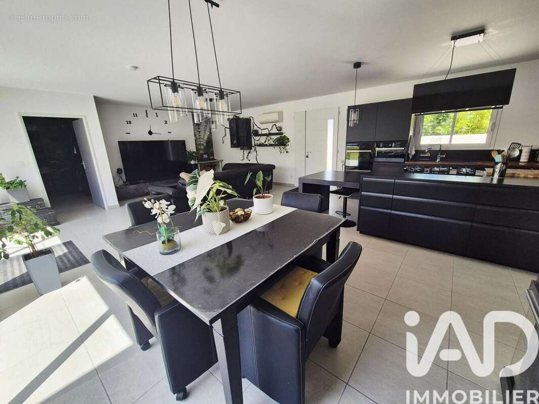 Photo 3 - Maison à RIGARDA