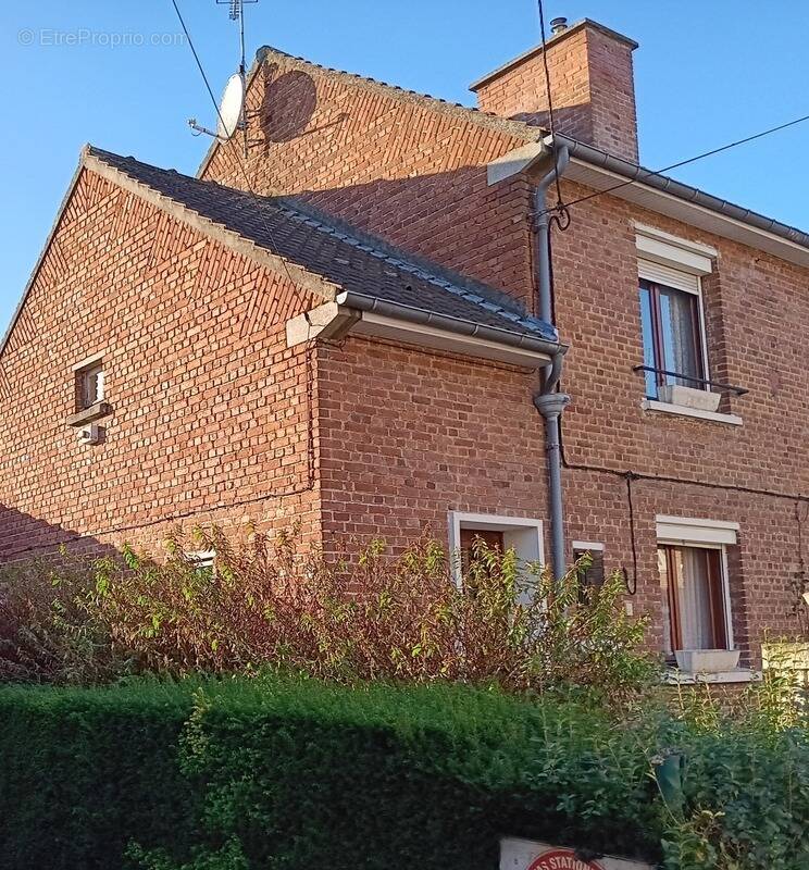 Maison à HENIN-BEAUMONT