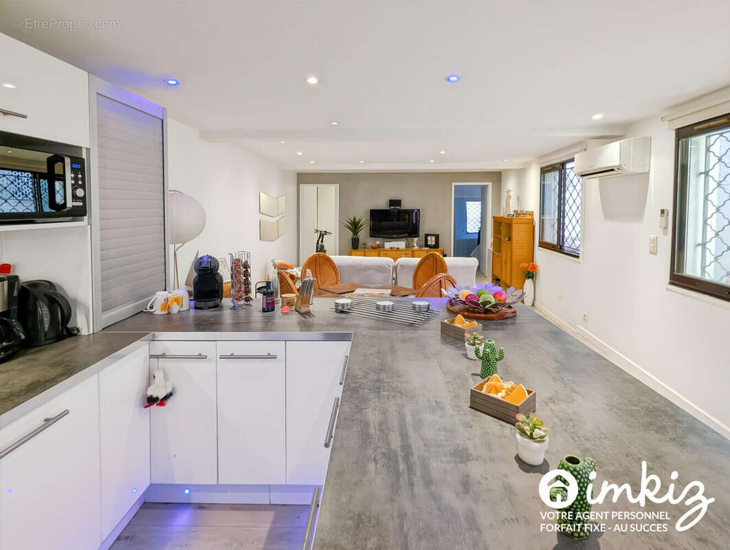 Rare Écusson : 61m² + Terrasse - photo 5