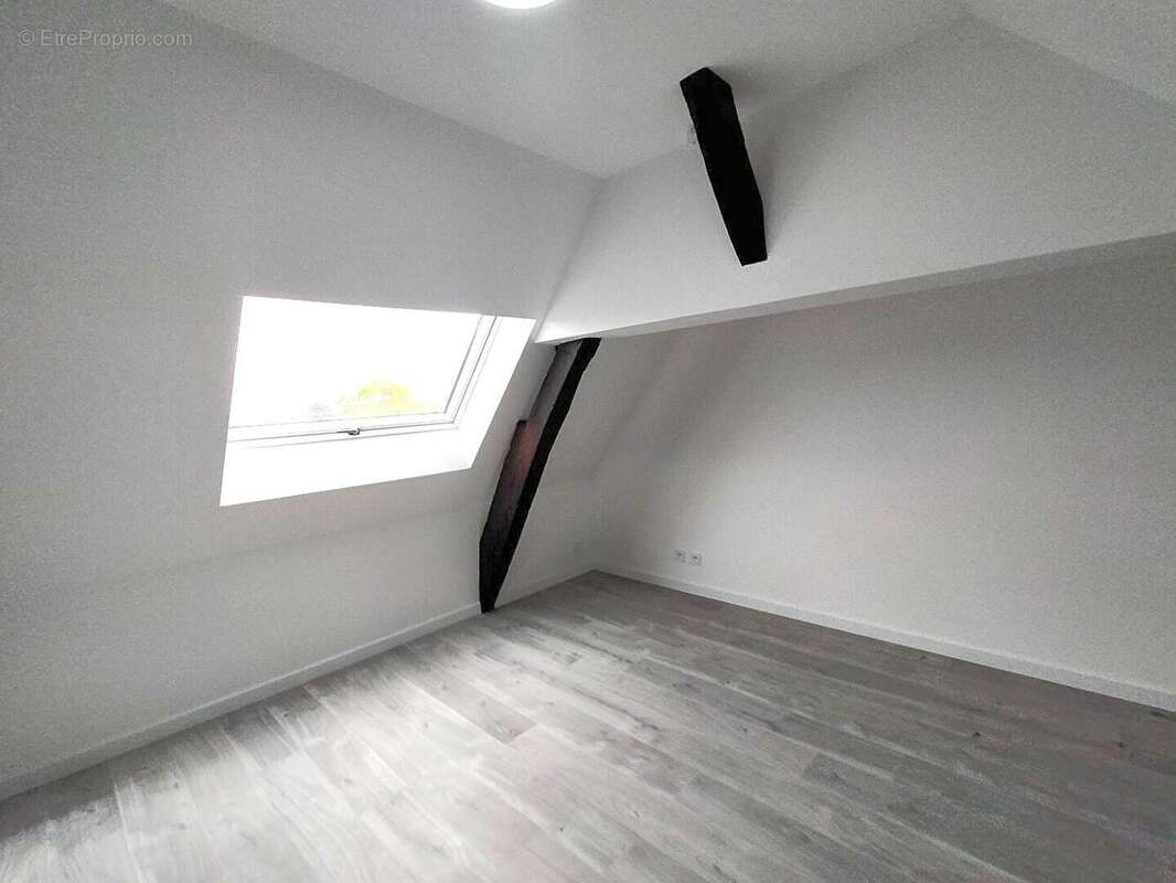 maison Averton chambre - Maison à AVERTON