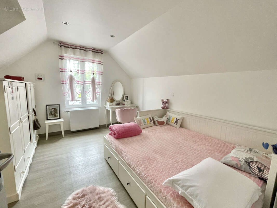 Maison à SAINT-QUENTIN