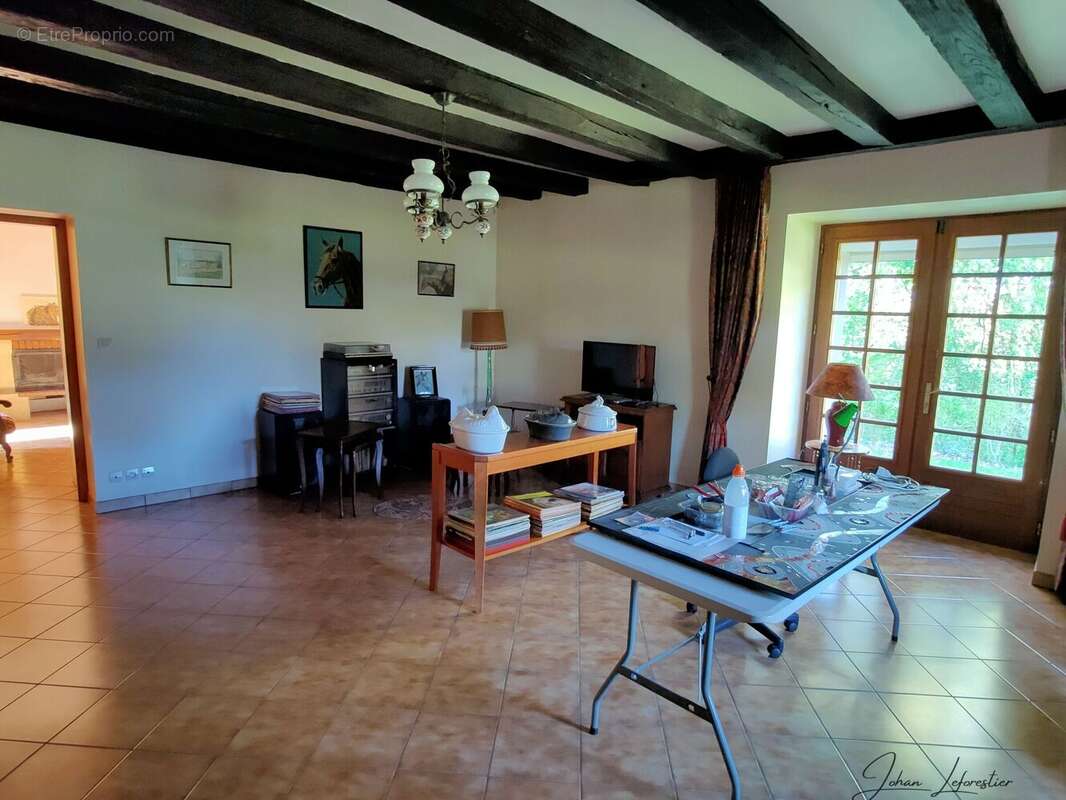 Maison à SAINT-GENARD