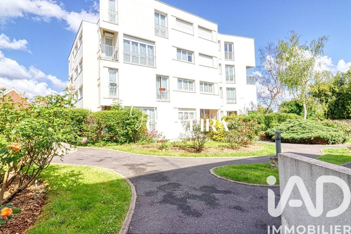 Photo 1 - Appartement à DOMONT