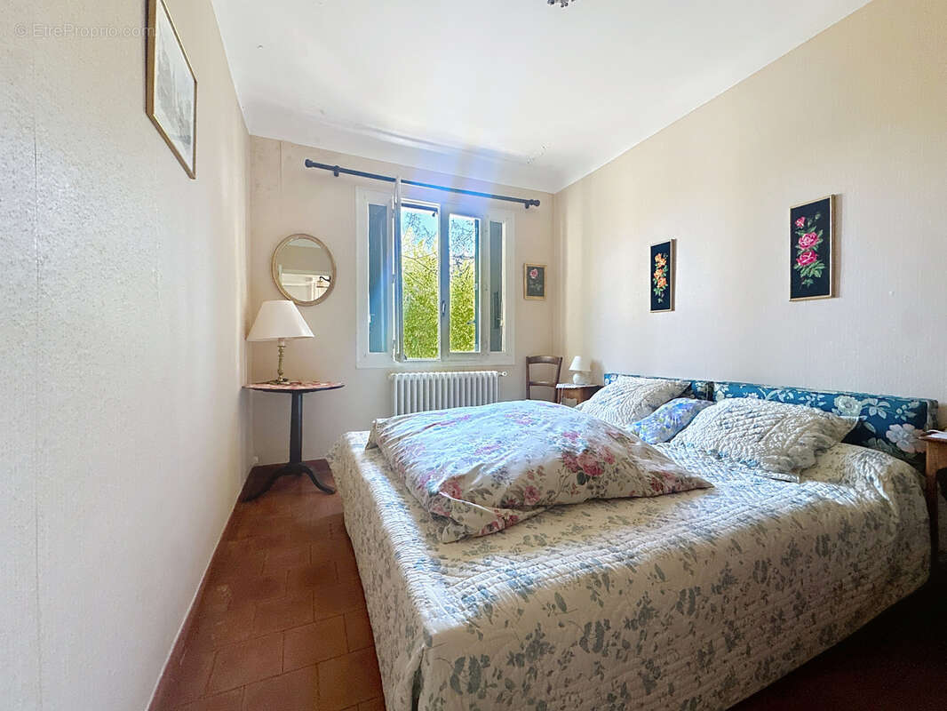 Maison à BOISSET-ET-GAUJAC