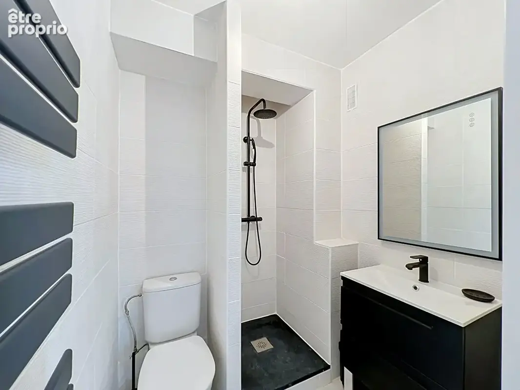 Nimes talabot - studio avec balcon et cave - special investisseurs - photo 2