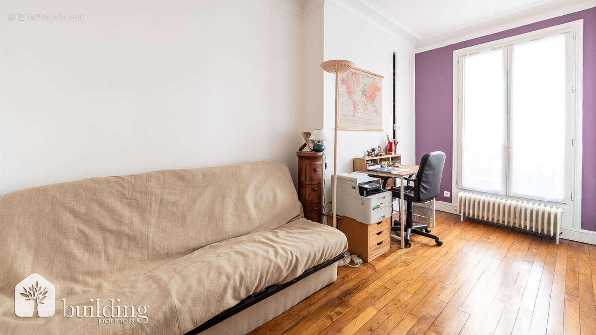 Appartement à LEVALLOIS-PERRET