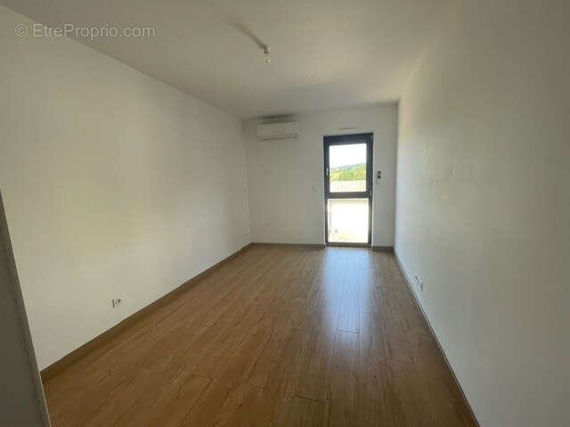 Appartement à CHASSELAY