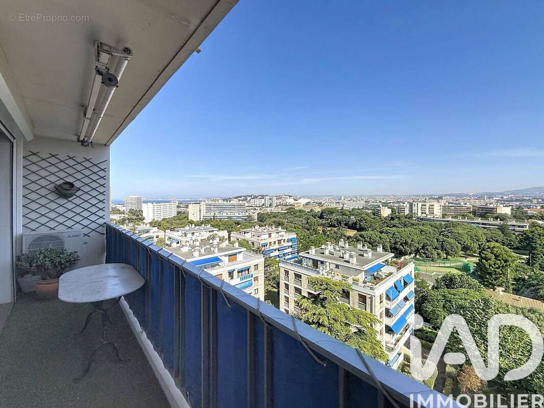 Photo 9 - Appartement à MARSEILLE-9E