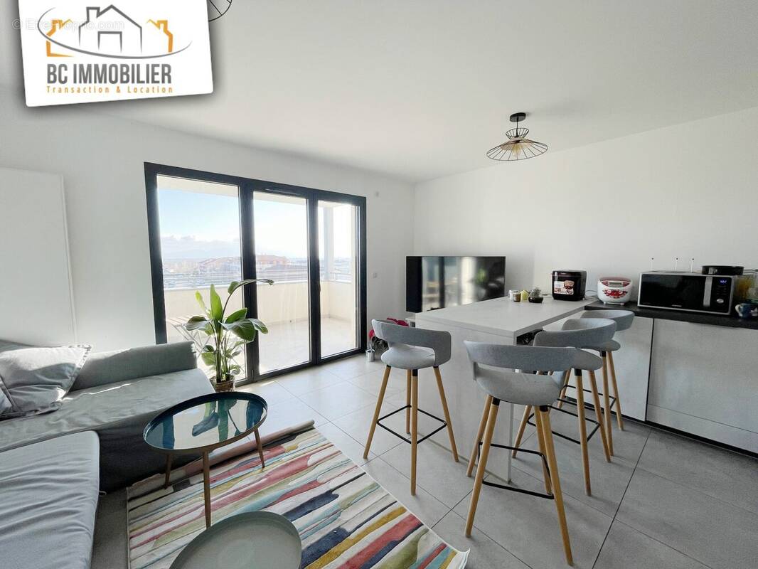 Appartement à CESSY