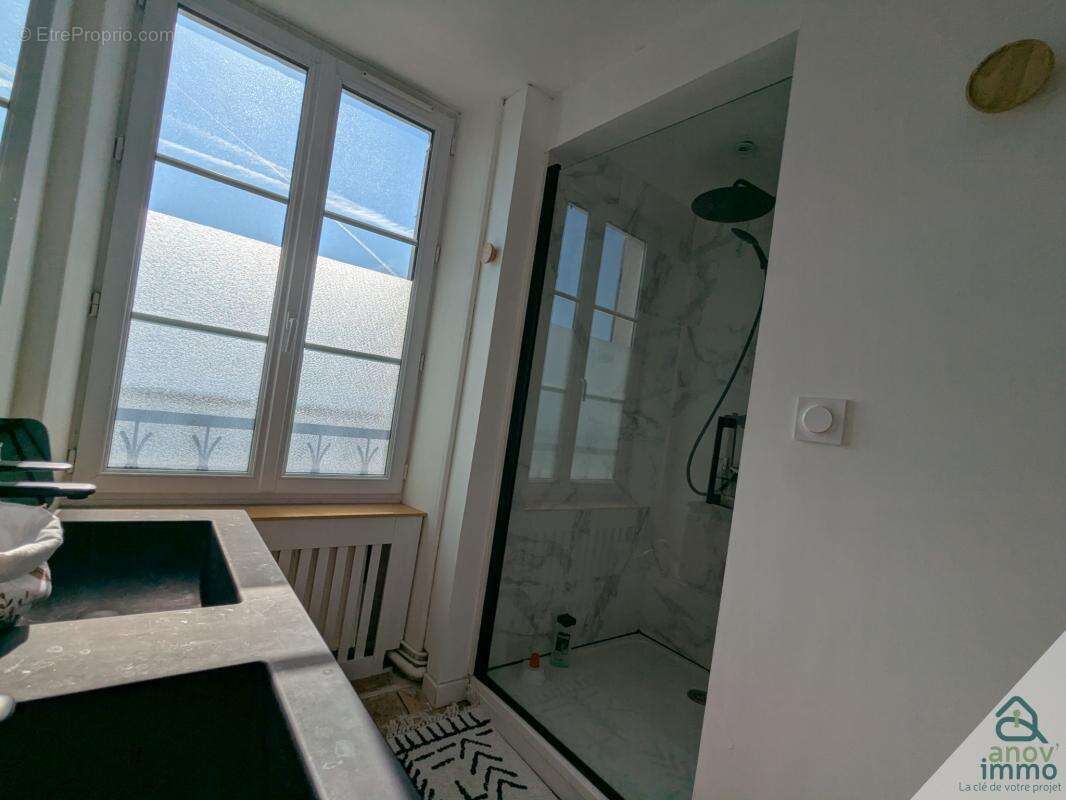 Maison à COULOMBIERS