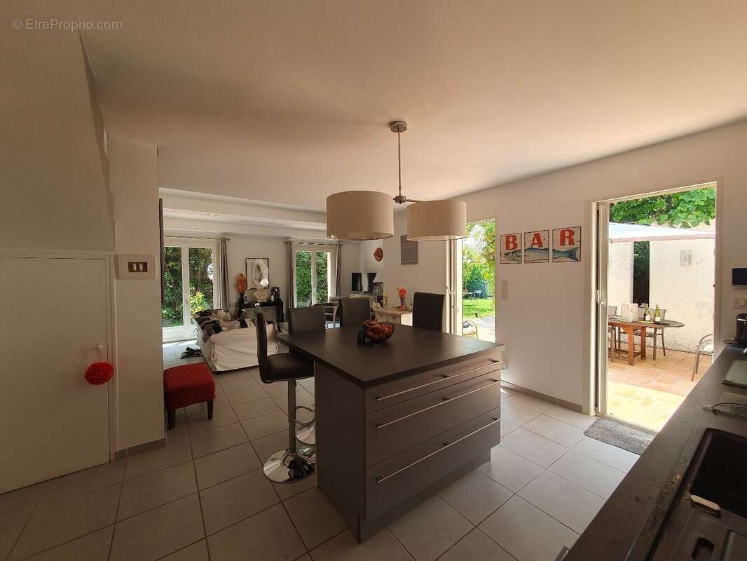 Maison à CALVISSON
