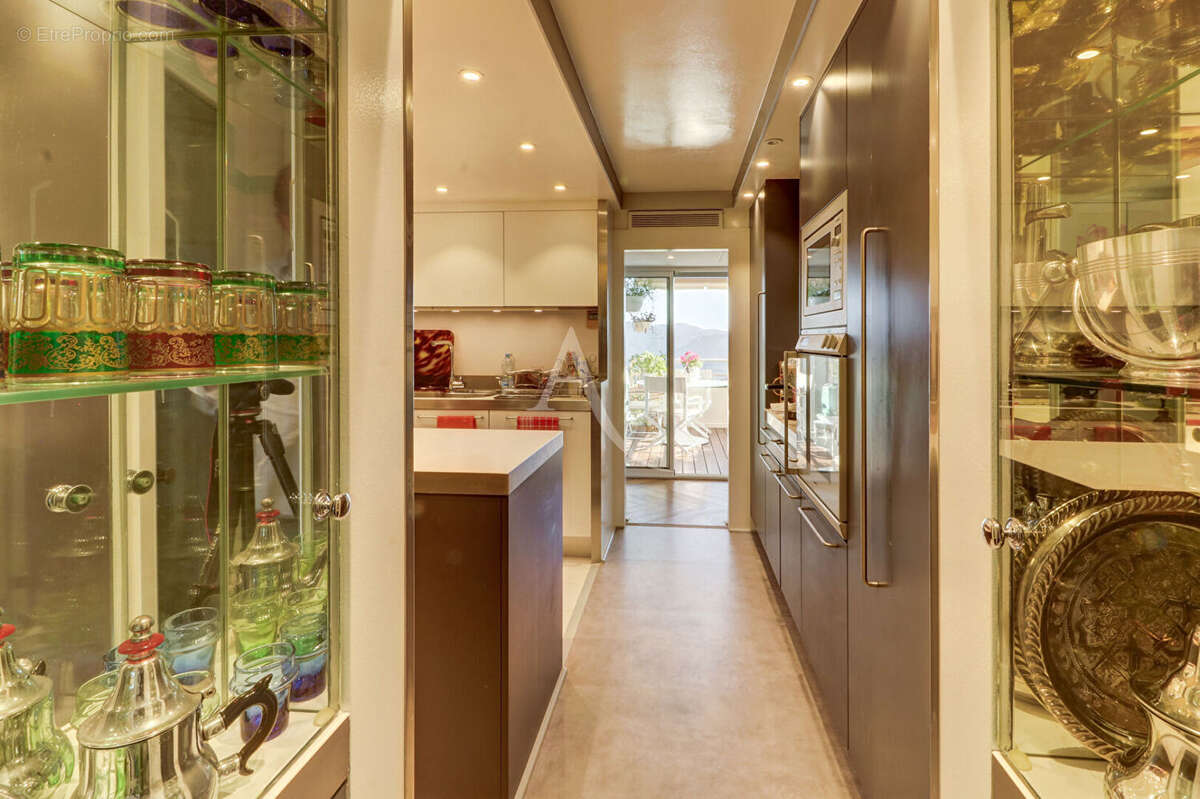 Appartement à MANDELIEU-LA-NAPOULE