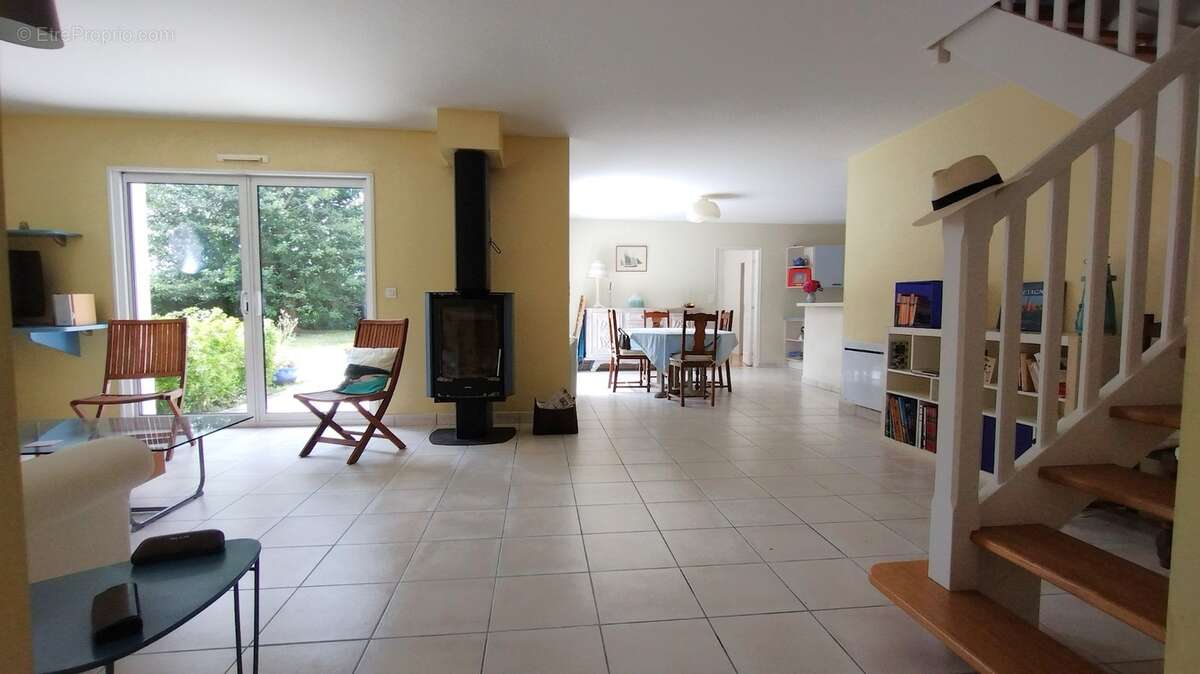 Maison à vendre 6 pièces COMBRIT (29) - photo 2