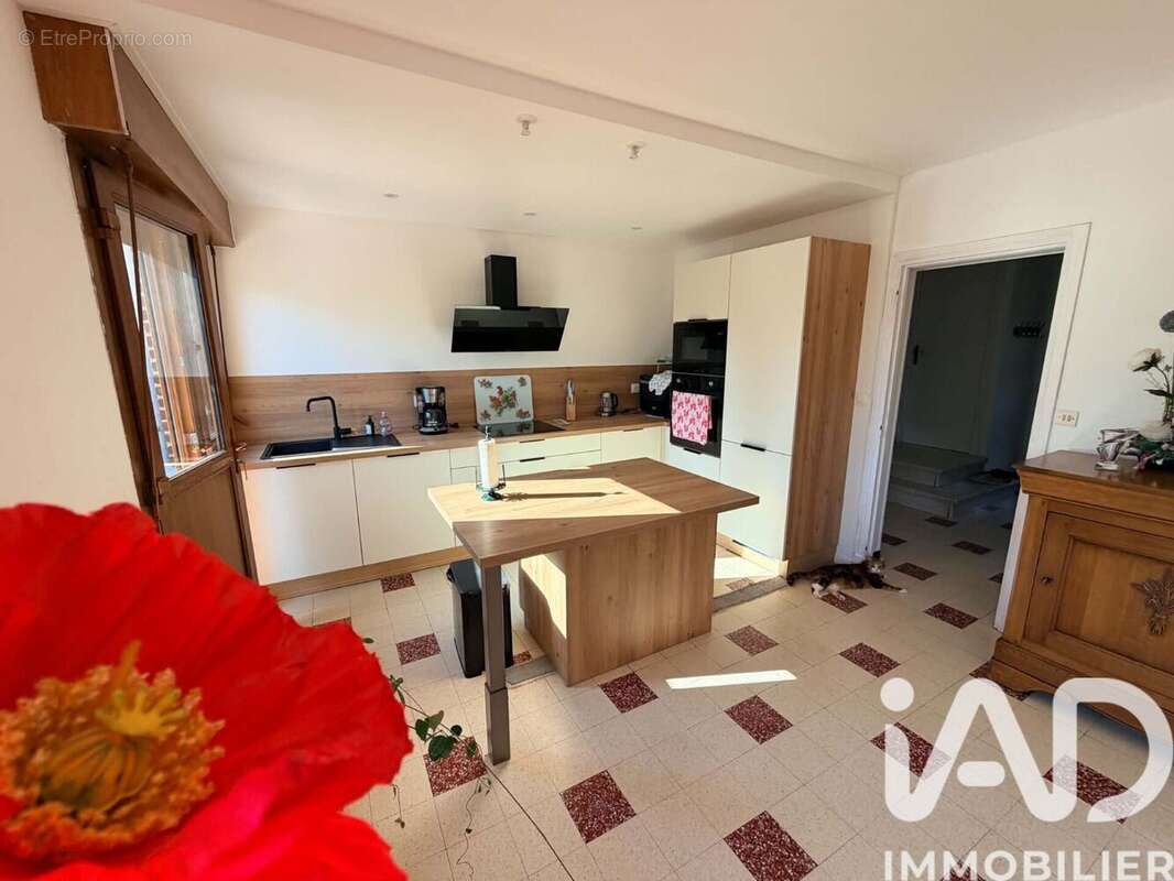 Maison 98 m² à Tilloy-Lez-Cambrai  - photo 5