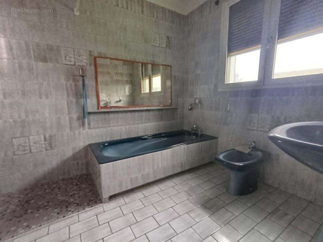 Investissez ! 3 lots, 2 loués, 4ᵉ lot possible - photo 7