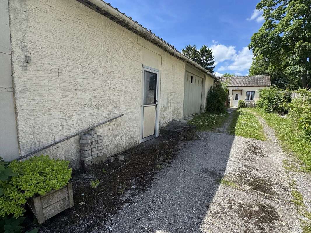 Maison à PISSY