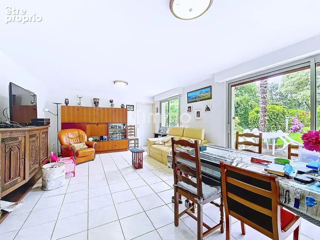 Maison de 5 pièces, 117 m² à Dinéault 29150 - photo 8