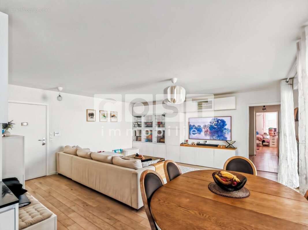 Appartement à COLOMBES