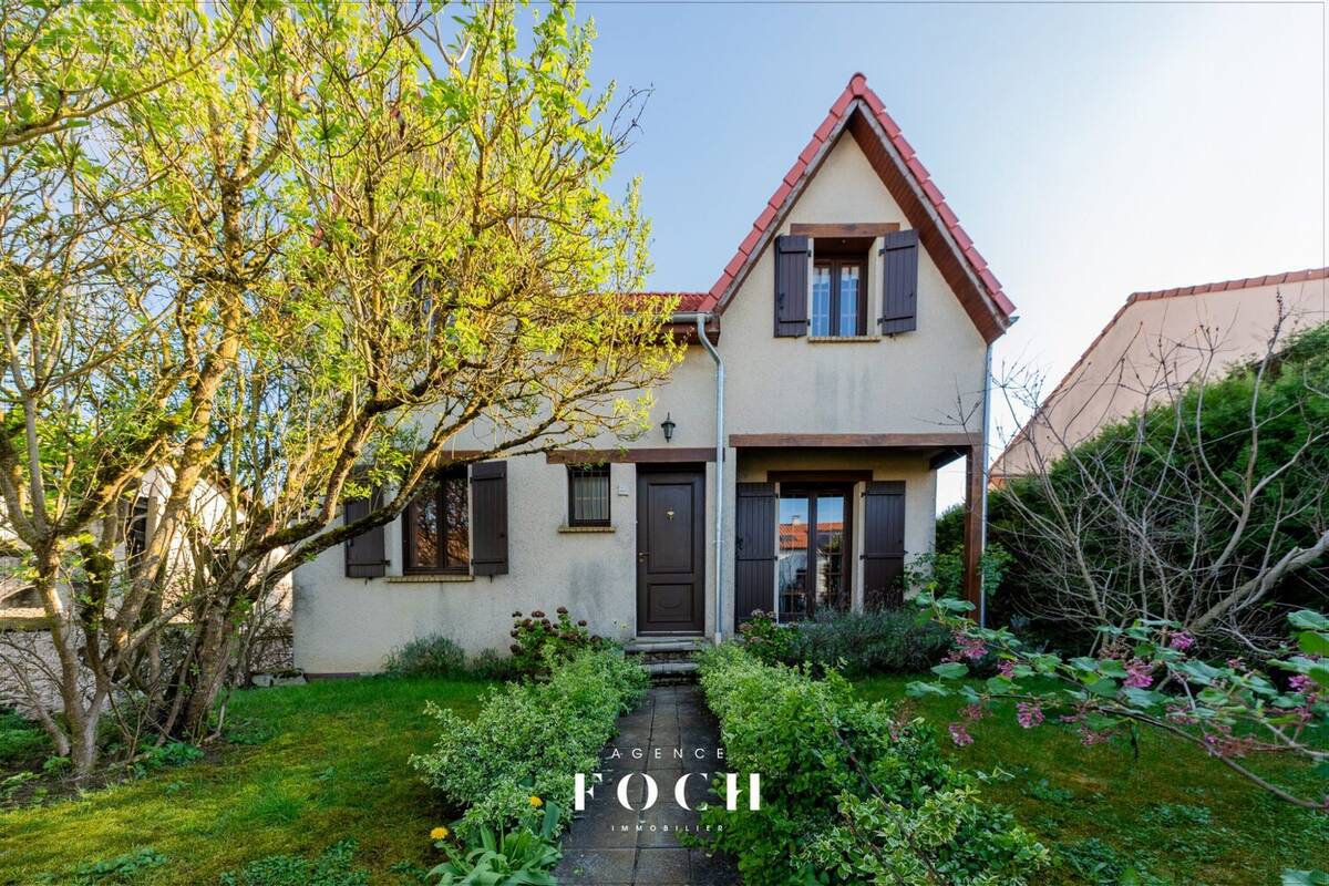 Maison à FROLOIS