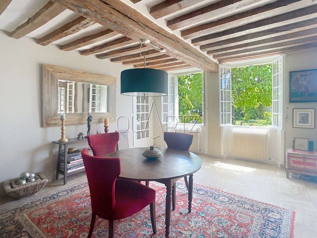 Maison à CHAUMONT-EN-VEXIN