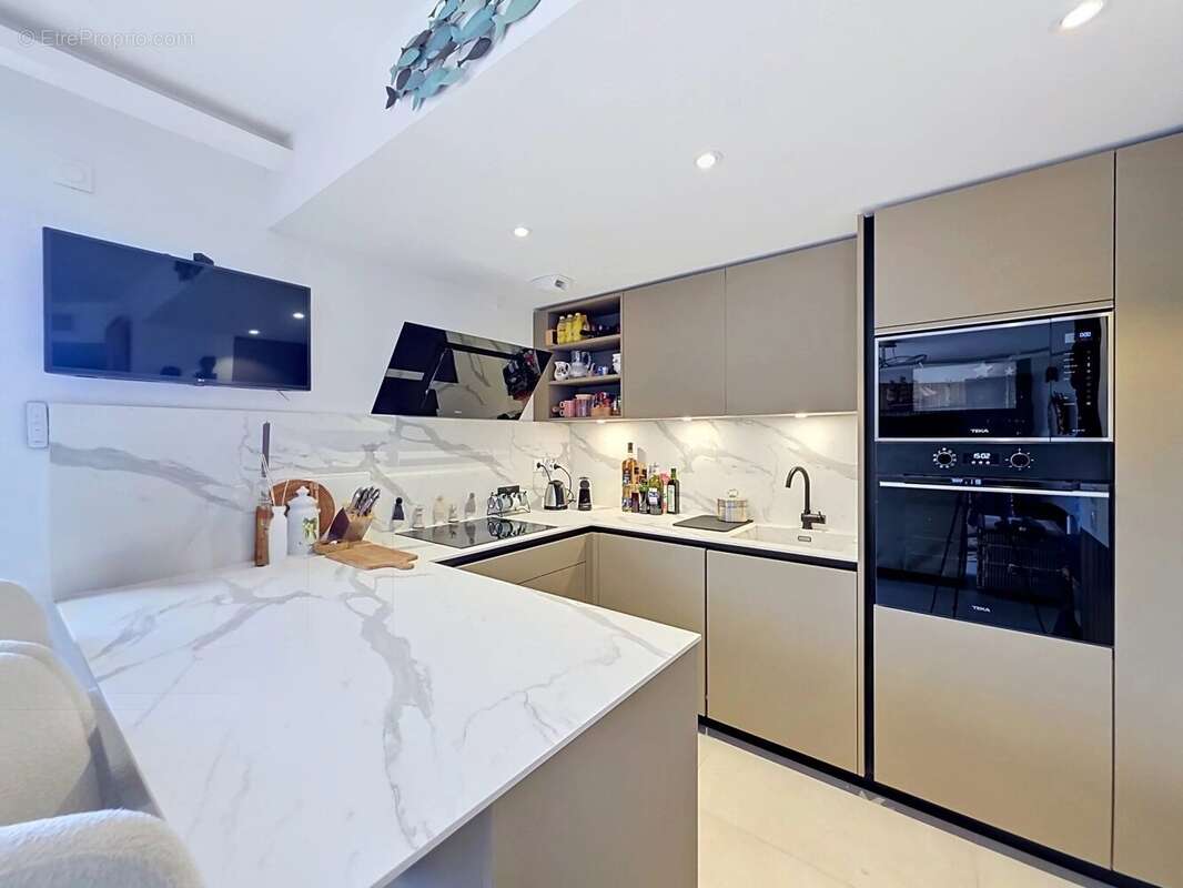Appartement à LE CANNET
